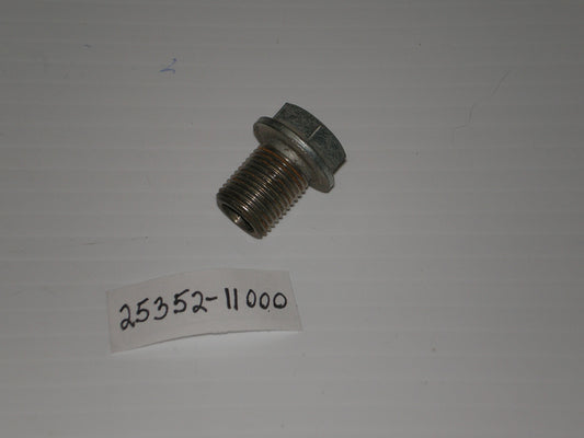 SUZUKI ALT DS GS GT LT PE RM T20 T125 T250 T305 T500 TC TS PE Bolt 25352-11000
