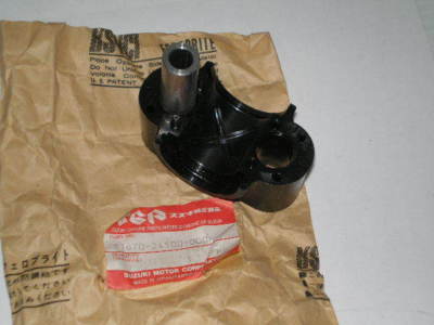 SUZUKI LT160 LT230 LT250 LT300 LT500 LT-4 LT-A500 LT-F4 LT-F160 LT-F250 LT-F300 LT-F500 Steering Shaft Holder 51670-24500
