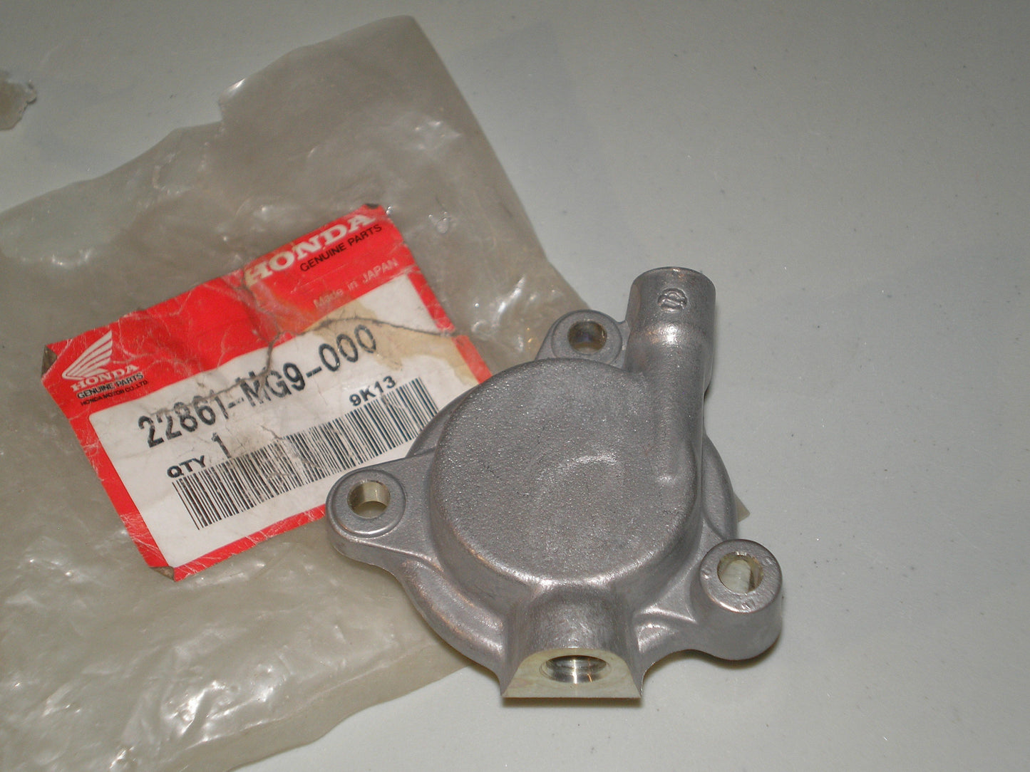 HONDA GL1200 Clutch Slave Cylinder Housing 22861-MG9-000 / 22861-MG9-010