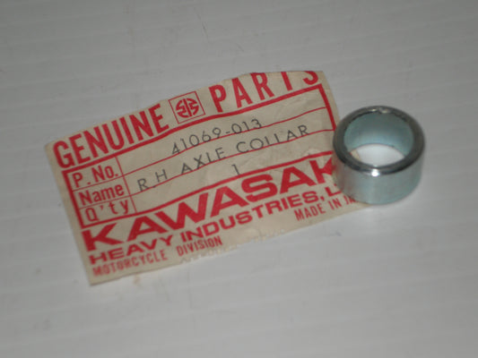KAWASAKI KV75 MT1 1971-1979 R/H Front Axle Collar 41069-013