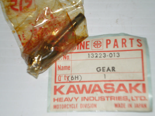 KAWASAKI KZ750 1976-1983 Tachometer Gear 13223-013