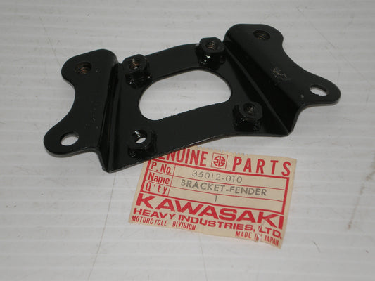 KAWASAKI G3 G4 KV100 Front Fender Bracket 35012-010