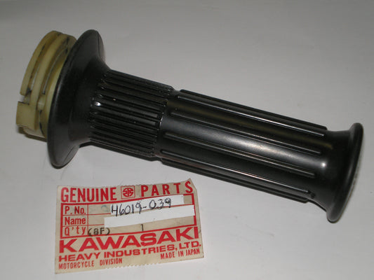 KAWASAKI G4 KD80 KD100 KE100 KE125 KE175 KH100 KM100 KV100 Factory Throttle Grip 46019-039