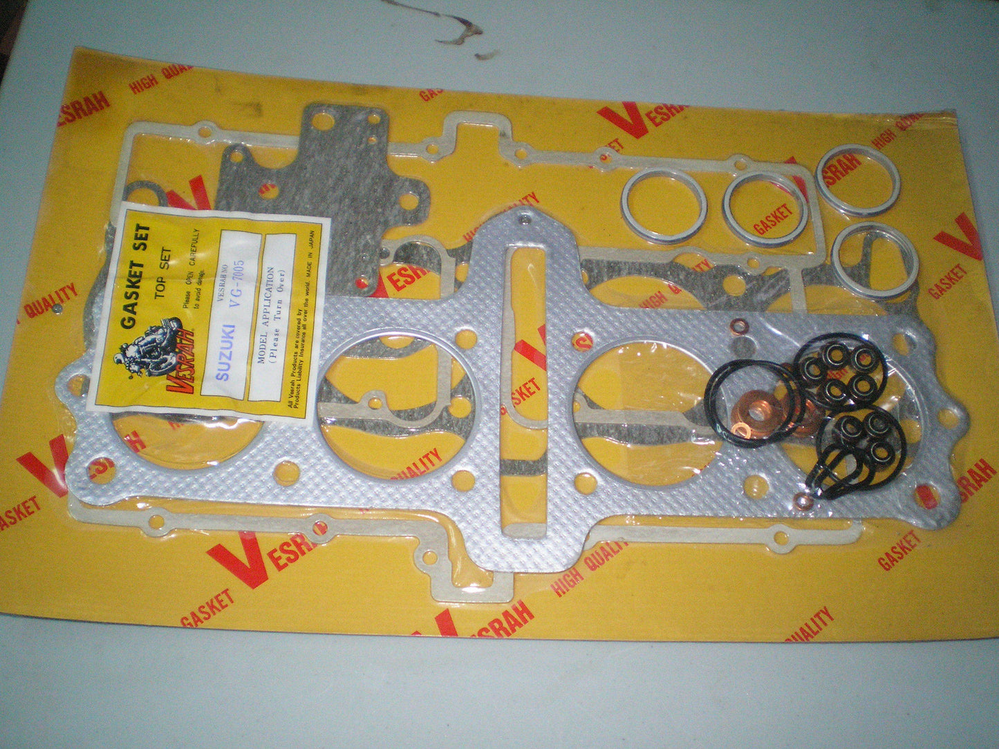 SUZUKI GS1100  Engine Top End Gasket Set  Vesrah # VG-7005