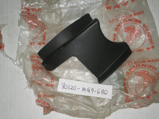 HONDA GL1200 1985-1987 L/H Guard Splash 80120-MG9-680