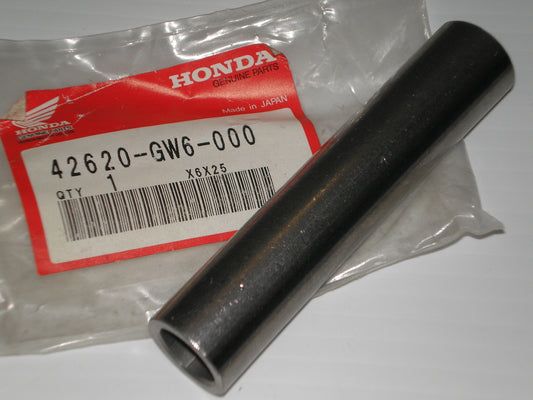 HONDA CR80 Rear Wheel Bearing Distance Collar 42620-GW6-000