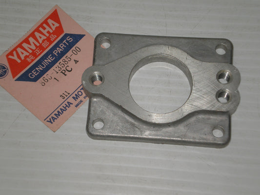 YAMAHA GP433F GP433 1974 Carburetor Joint 866-13585-00