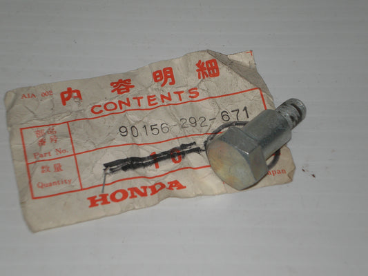 HONDA CB350 CB500 CL450 RearFender Mounting Bolt 90156-292-671