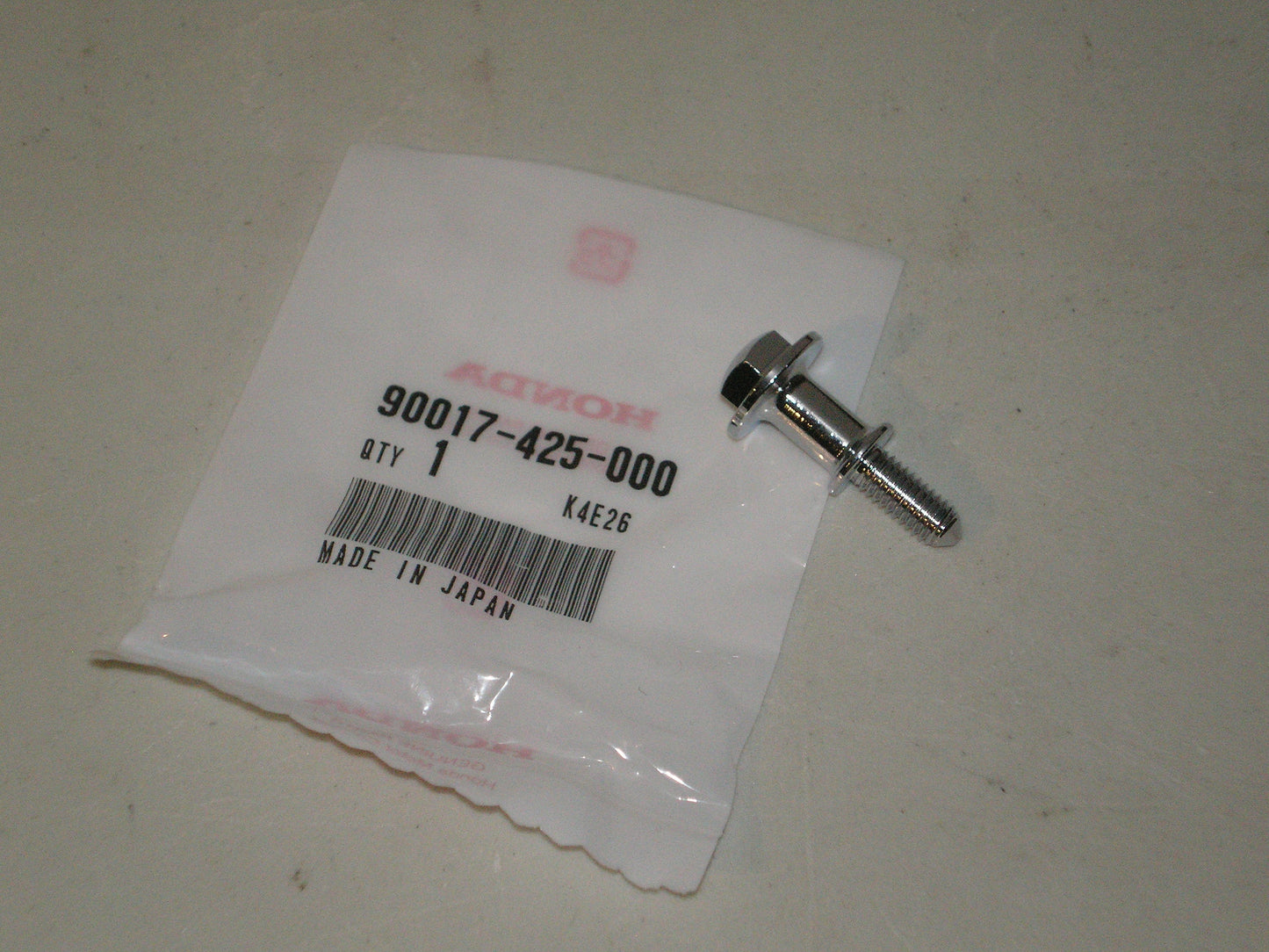 HONDA CB650 CB750 CB900 CB1000 CB1100 VF500 VTR250 Head Cover Special Bolt 90017-425-000 / 90017-425-870