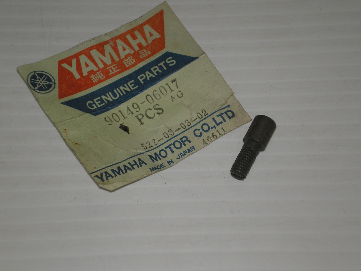 YAMAHA DS DT IT MX R5 RD RT SC SR TD TR TT TX TY TZ XJ YZ  Adjuster Screw  90149-06017 / 214-18186-00