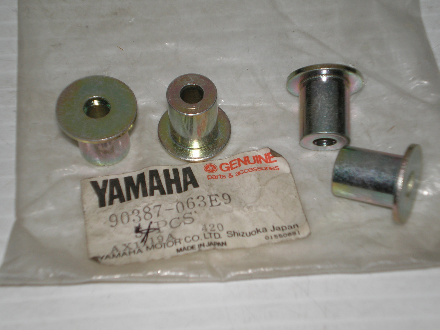 YAMAHA EX570 MM600 MM700 SX500 VT500 VT600 VX5 VX500 VX6 VX600 Collar 90387-063E9