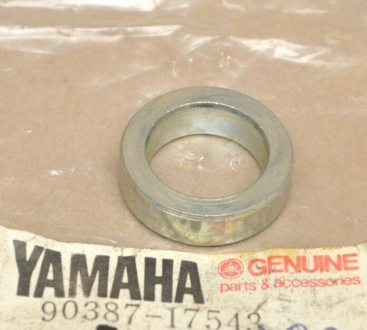 YAMAHA V-MAX XJ750 XV 700 1100 XVS650 C OLLAR 90387-17543