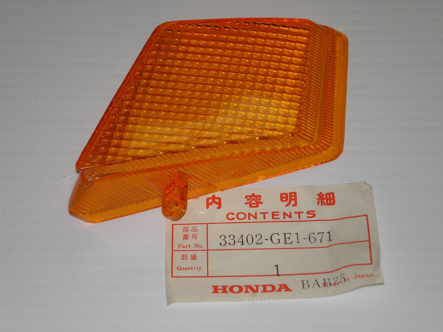 HONDA CH80  CH150  Factory Front R/H Turn Signal Lens 33402- GE1-671