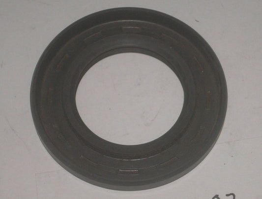 HONDA CH125 CH150 CX500 GL500 Oil Seasl 91261-415-003