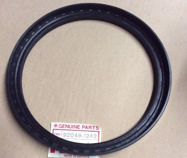 KAWASAKI KLF220 KLF250 KLF300 Rear Brake Drum Seal  92049-1242