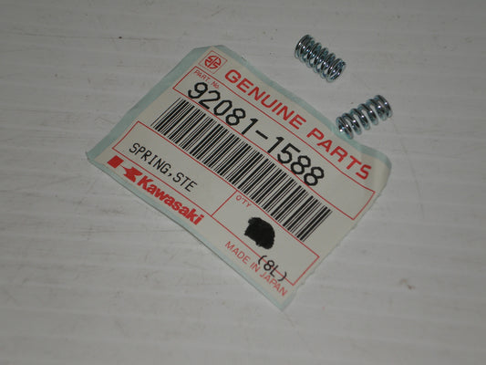 KAWASAKI VN750 ZN1300 ZX Gpz 550 750 Step Coil Spring 92081-1588