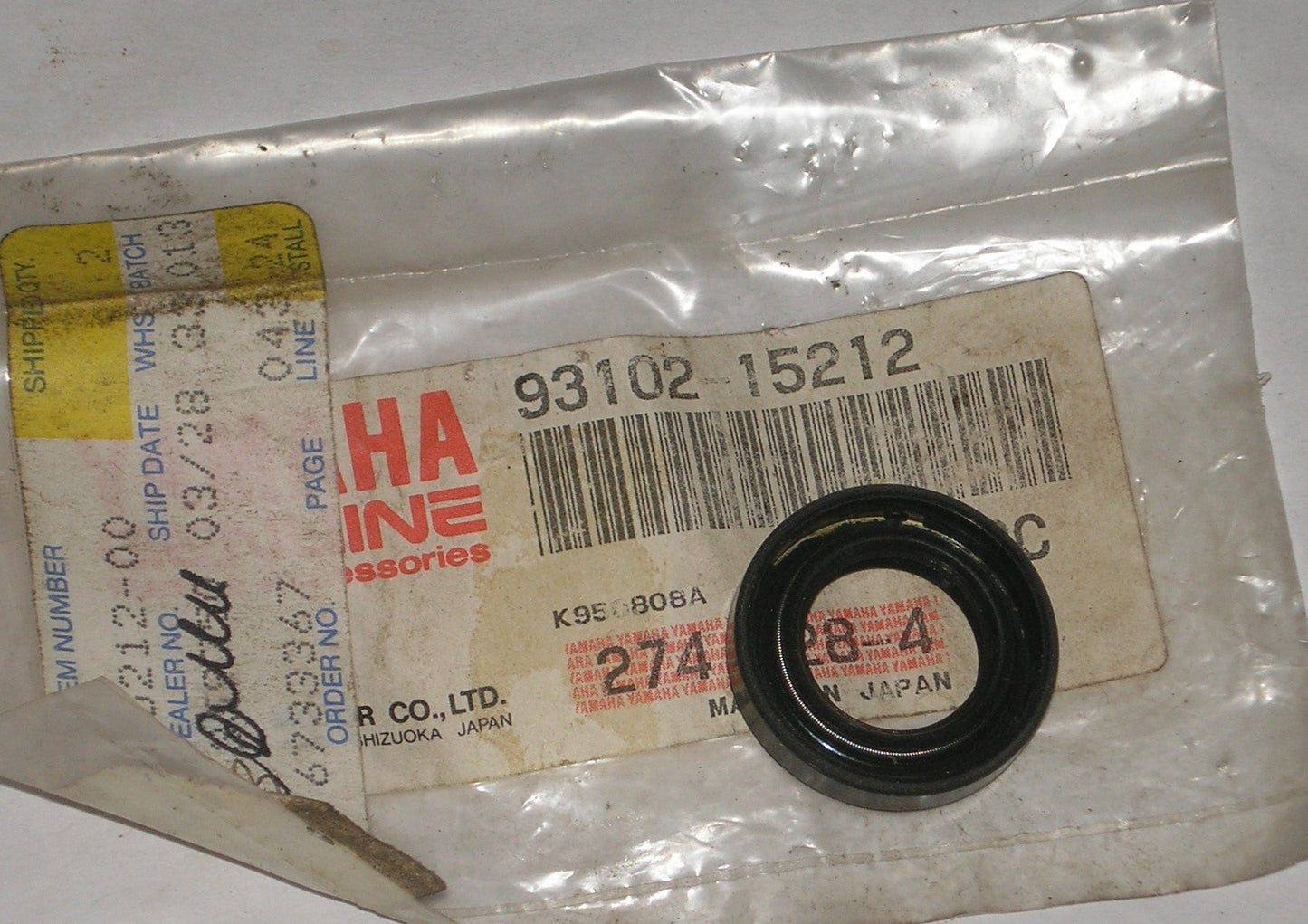 YAMAHA Many Models  Factory Oil Seal   93102-15212