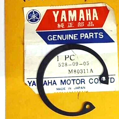 YAMAHA AS2C BR250 DT1 ERT300 HT R5 TZ250 YL1 YG2 CIRCLIP 93420-42007