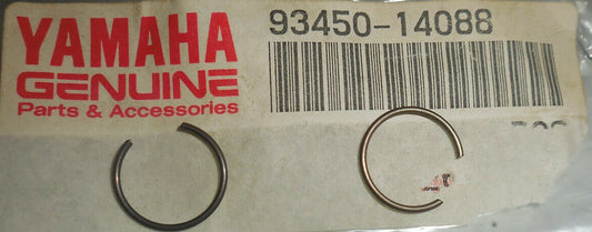 YAMAHA TTR90 TTR110 XC125 XJ125 XV250 YFA1 YFM80 YFM100 YFM125 Piston Pin Circlips 93450-14088