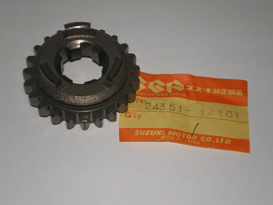 SUZUKI PE175 RM125 Transmission 5th Driven Gear 23T 24351-14101 / 24351-14110