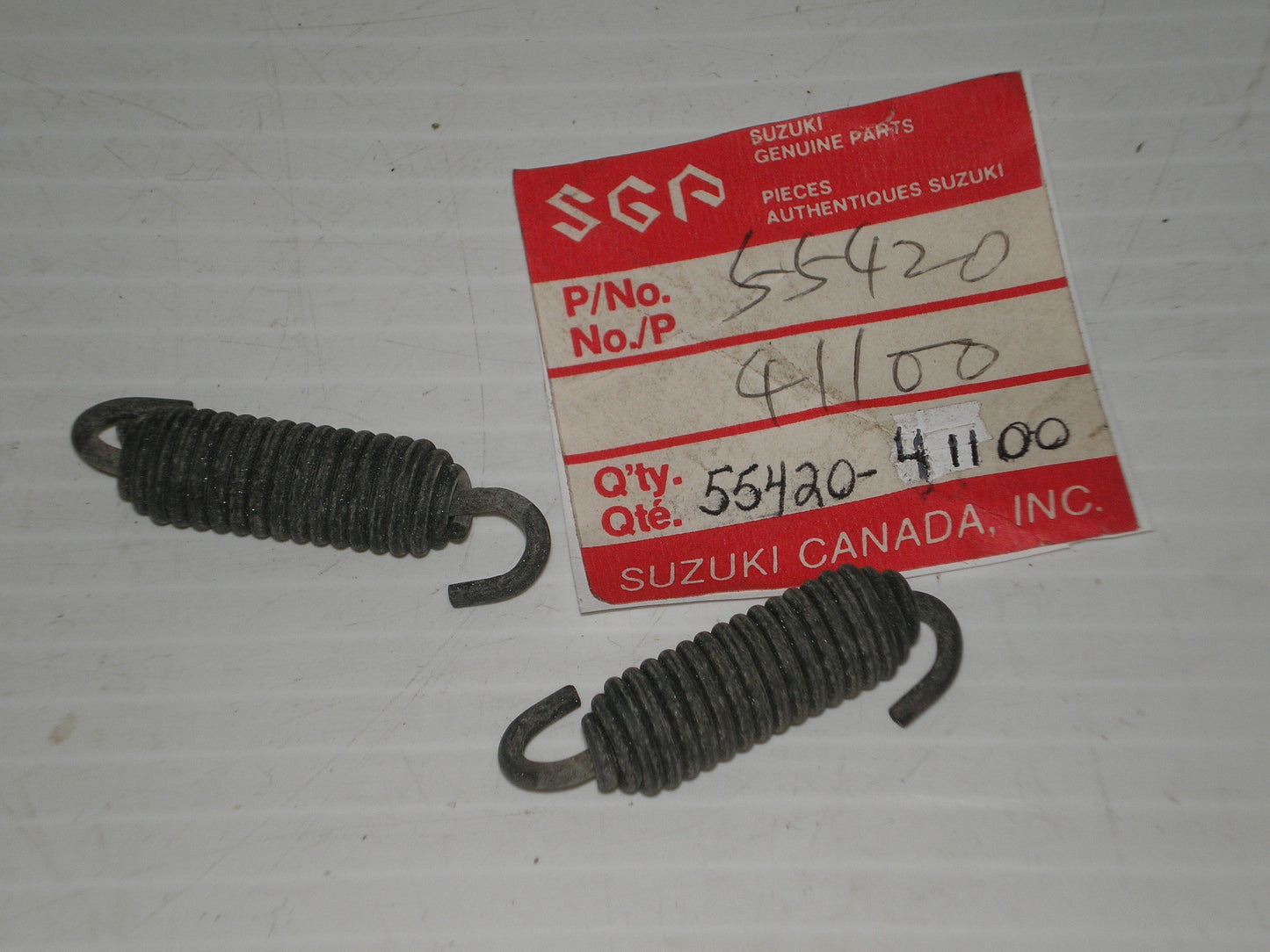 SUZUKI ALT DR DS GN GS LT PE PR RM RS SP TS 1973-1988 Brake Shoe Spring 55420-41100