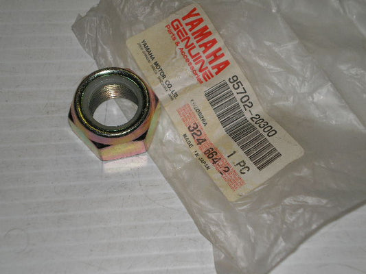 YAMAHA YT125 YT175 YTM200 Rear Wheel Flange Nut 95702-20300 95707-20300