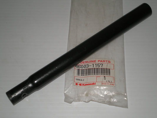 KAWASAKI ZX550 GPz550 Factory Handlebar Pipe 46003-1157