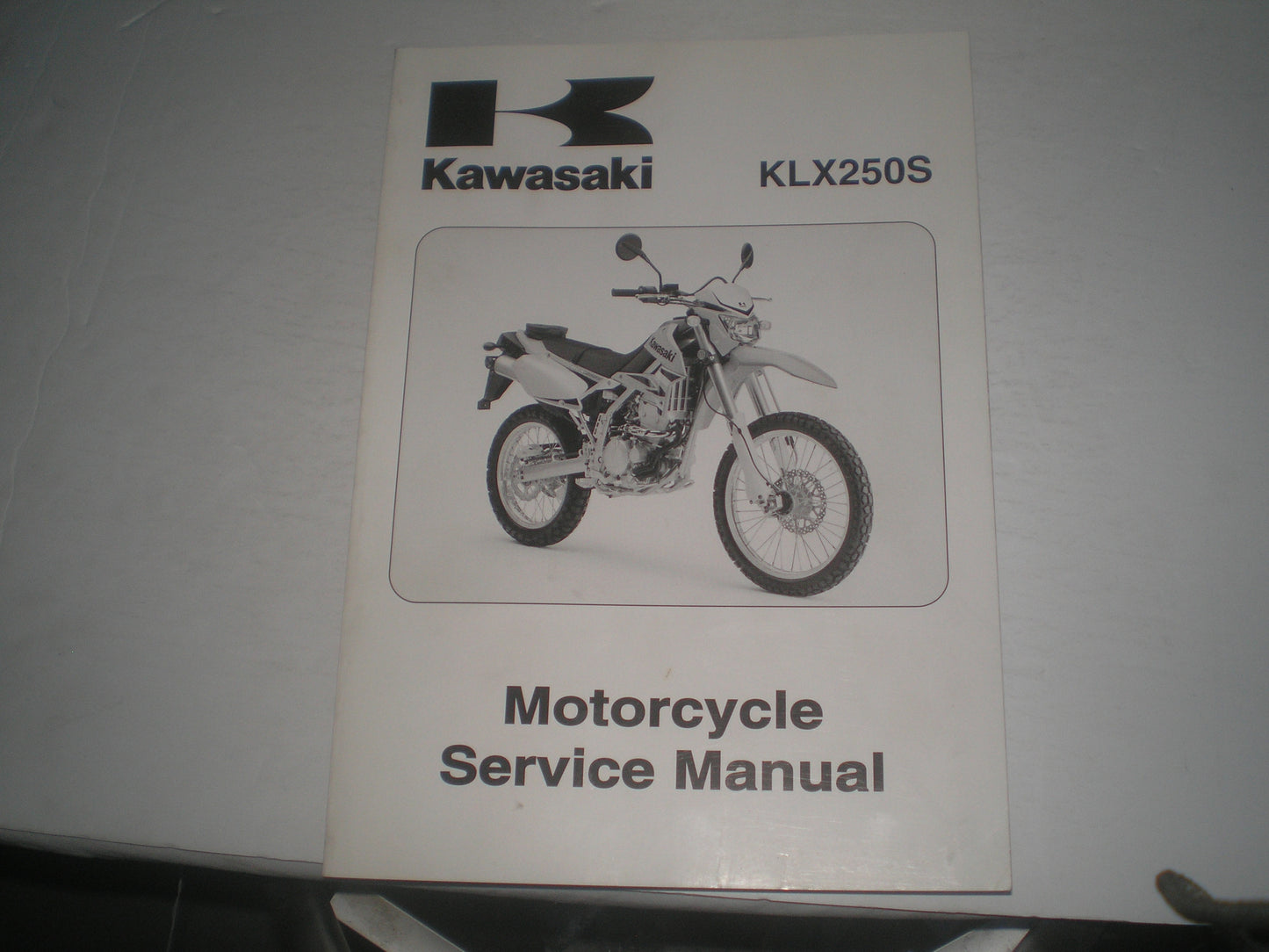 KAWASAKI KLX250 S  KLX250S  2009  Service Manual  99924-1393-01  #1294