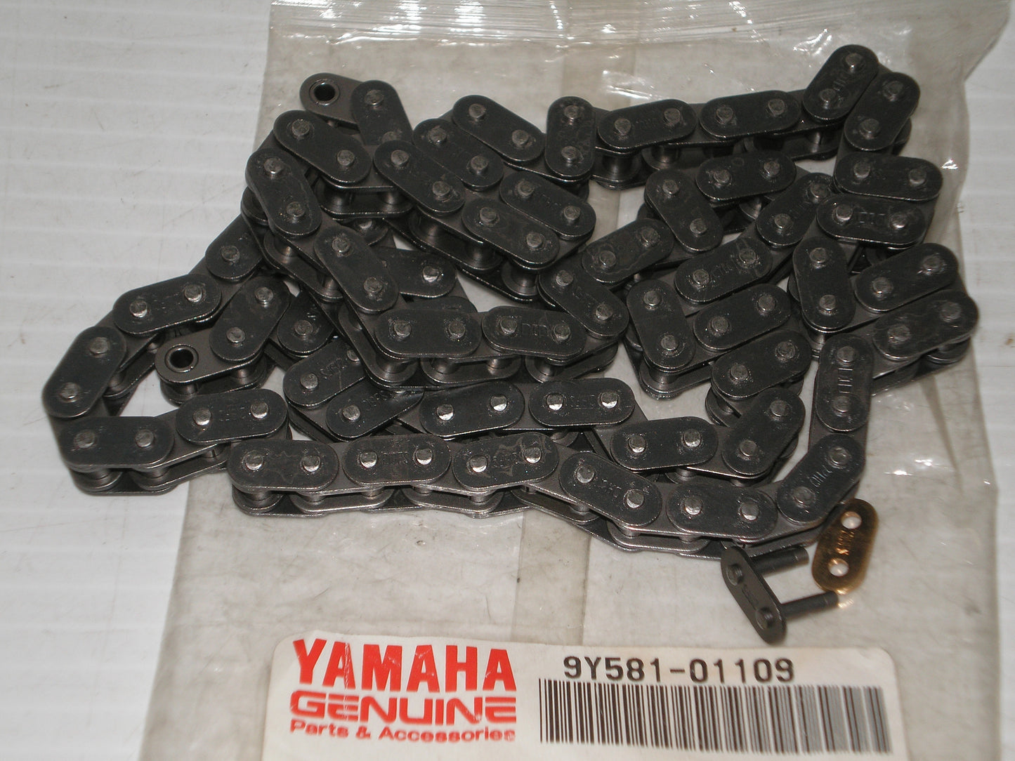 YAMAHA  FZ700 FZ750 FZR1000 FZX700 FZR750 Cam Chain 9Y581-01109