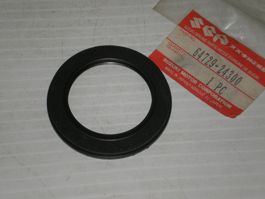 SUZUKI ALT50 ALT125 ALT185 LT125 LT185 1983-1987 Rear Axle Dust Seal 64729-24300