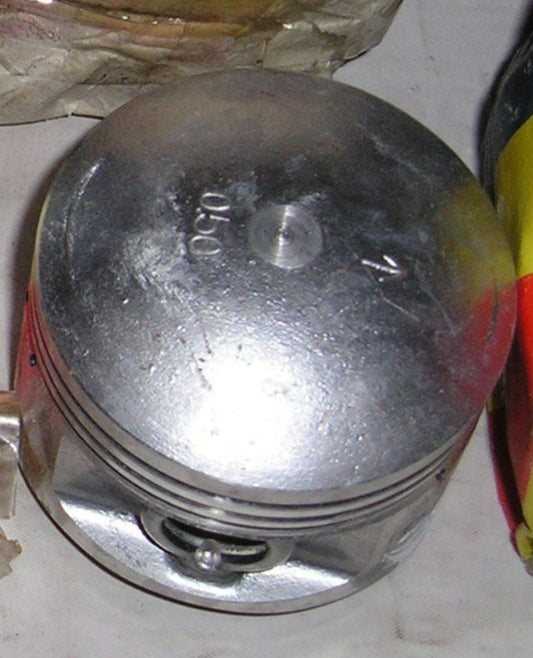 KAWASAKI KZ400 1974-1977 Piston .020" or .50 mm O/S 13029-070