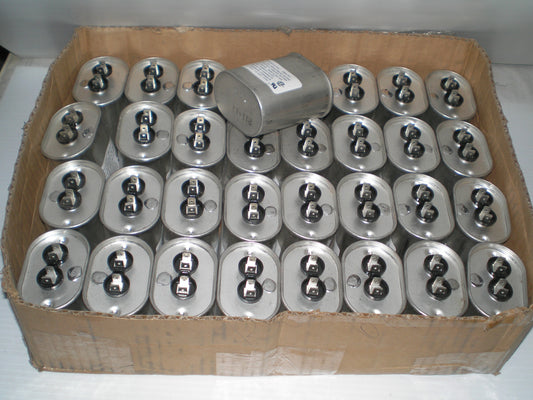 AEROVOX/PCC 400V AC 50/60 HZ 100C Max Capacitor for HID Lighting Application 2664-MF