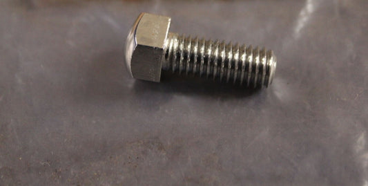 SUZUK GT250 GT380 T500 TC100 TS250 LT GV GN BOLT 01204-08207