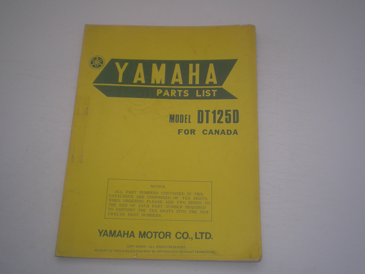 YAMAHA DT125 D  1977  Parts List / Catalogue  594-28198-H0  #1732