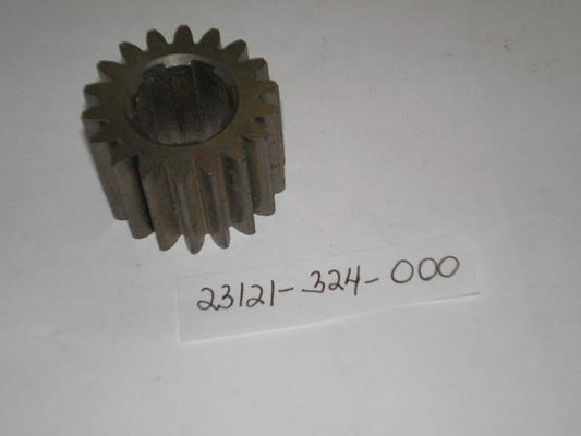 HONDA CB100 CB125 CL100 CL125 SL100 SL125 TL125 XL100 XL125 Engine Primary Drive Gear 23121-324-000 / 23121-107-00
