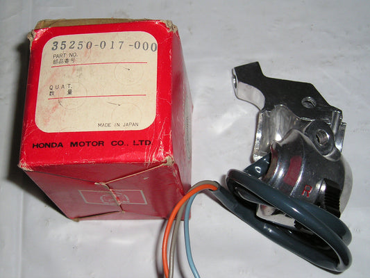 HONDA CA110 R/H Turn Signal Switch Assembly 35250-017-000