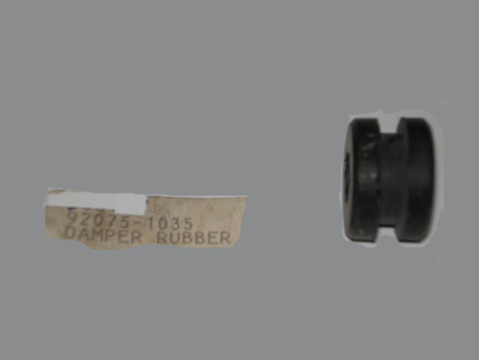 KAWASAKI EN500 KXT250 KZ1000 ZX750 VN800 VN1500 ZX750 ZX1100 Taillight Headlight & Meter Rubber Damper 92075-1035
