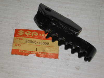 SUZUKI DS80 JR50 RM50 RM80  L/H Front Footrest 43560-46000 / 43560-46000-019