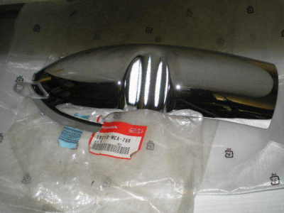 HONDA GL1800 2002-2003 L/H Muffler Protector Assy. 18210-MCA-780