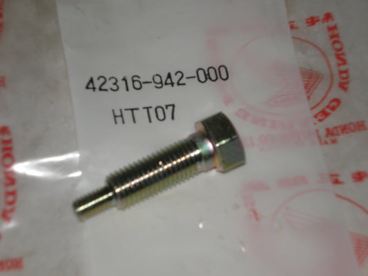 HONDA ATC90 ATC110 Drive Flange Bolt 42316-942-000