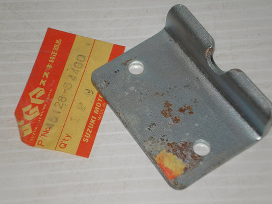 SUZUKI GS550 GS650 GS750 GSX750 Seat Locking Plate Cover 45128-34400