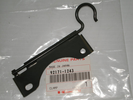 KAWASAKI VN1500 1999 Fuel Pump Filter Clamp 92171-1243