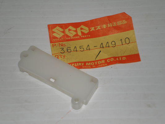 SUZUKI GS450 1983-1988 Gear Indicator Lower Cover 36454-44910