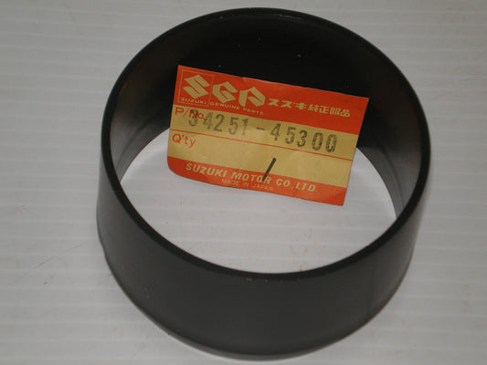 SUZUKI GN400 GS300 GS450 GS550 GS650 GS750 TS850 GS1000 Tachometer Cover 34251-45300