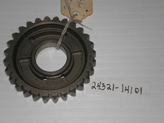 SUZUKI RM125 1981-1982 AHRMA Second Driven Gear 24321-14101