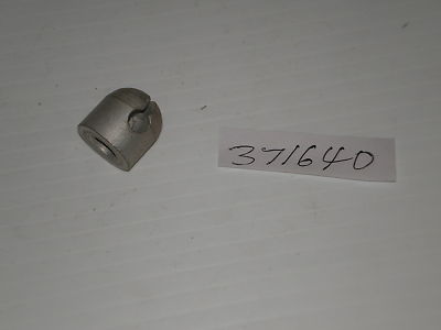 TRIUMPH T100 T120 Front Brake Cable Abutment 37-1640 / 371640