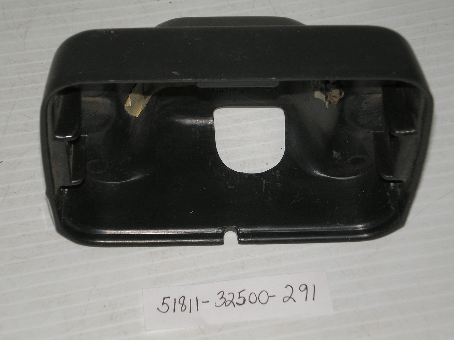 SUZUKI DR370 DS80 DS100 DS125 DS185 DS250 RS175 RS200  Headlight Housing 51811-32500-291