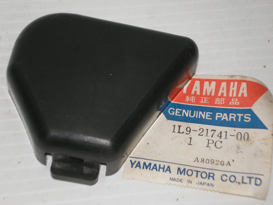 YAMAHA XS360 1976-1977 Tool Kit Box Cover 1L9-21741-00