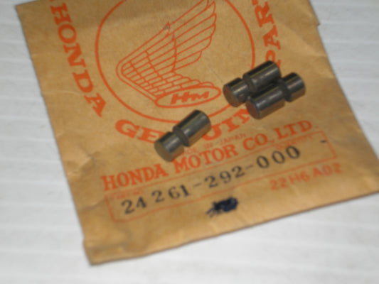 HONDA CB450 CL450 XL250 Transmission Shift Fork Guide Pin 24261-292-000