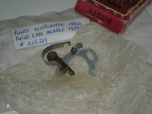 LUCAS Triumph Norton BSA Matchless AJS Royal Enfield Vincent Ariel AJS Points Set 425219